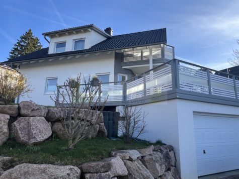 Junges Einfamilienhaus in allerbester Aussichtswohnlage von Bad Dürrheim – Öfingen!, 78073 Bad Dürrheim, Einfamilienhaus