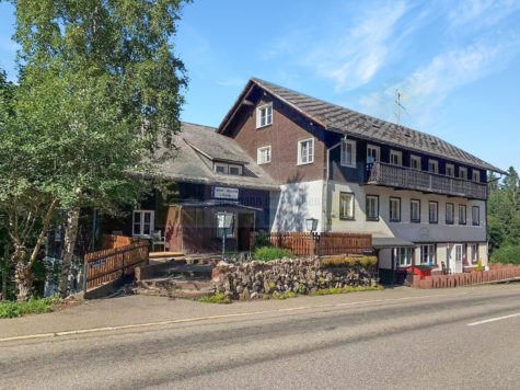 Ihre Gelegenheit im Schwarzwald – investieren, sanieren oder Neubauchance: Ihr Projektgrundstück mit Entwicklungspotenzial in Feldberg-Bärental!, 79868 Feldberg / Bärenthal, Hotel