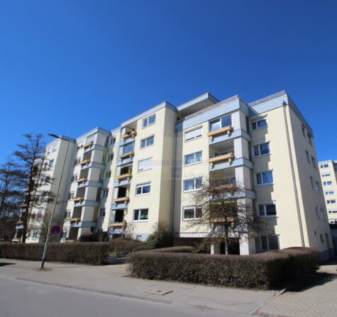 Provisionsfrei! 3,5 Zimmer-Erdgeschosswohnung mit Garage in Villingen-Schwenningen, OT Schwenningen, 78054 Villingen-Schwenningen, Erdgeschosswohnung