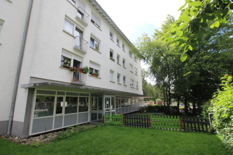 Vielseitig nutzbare Gewerbeeinheit in guter Lage von Villingen-Goldenbühl, 78048 Villingen-Schwenningen, Bürofläche