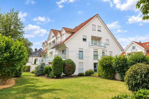Großzügige Maisonette-Wohnung mit 159 m², zwei Wohnebenen, drei Balkone u. flexibler Raumaufteilung – renoviert – in Bad Dürrheim, 78073 Bad Dürrheim, Dachgeschosswohnung